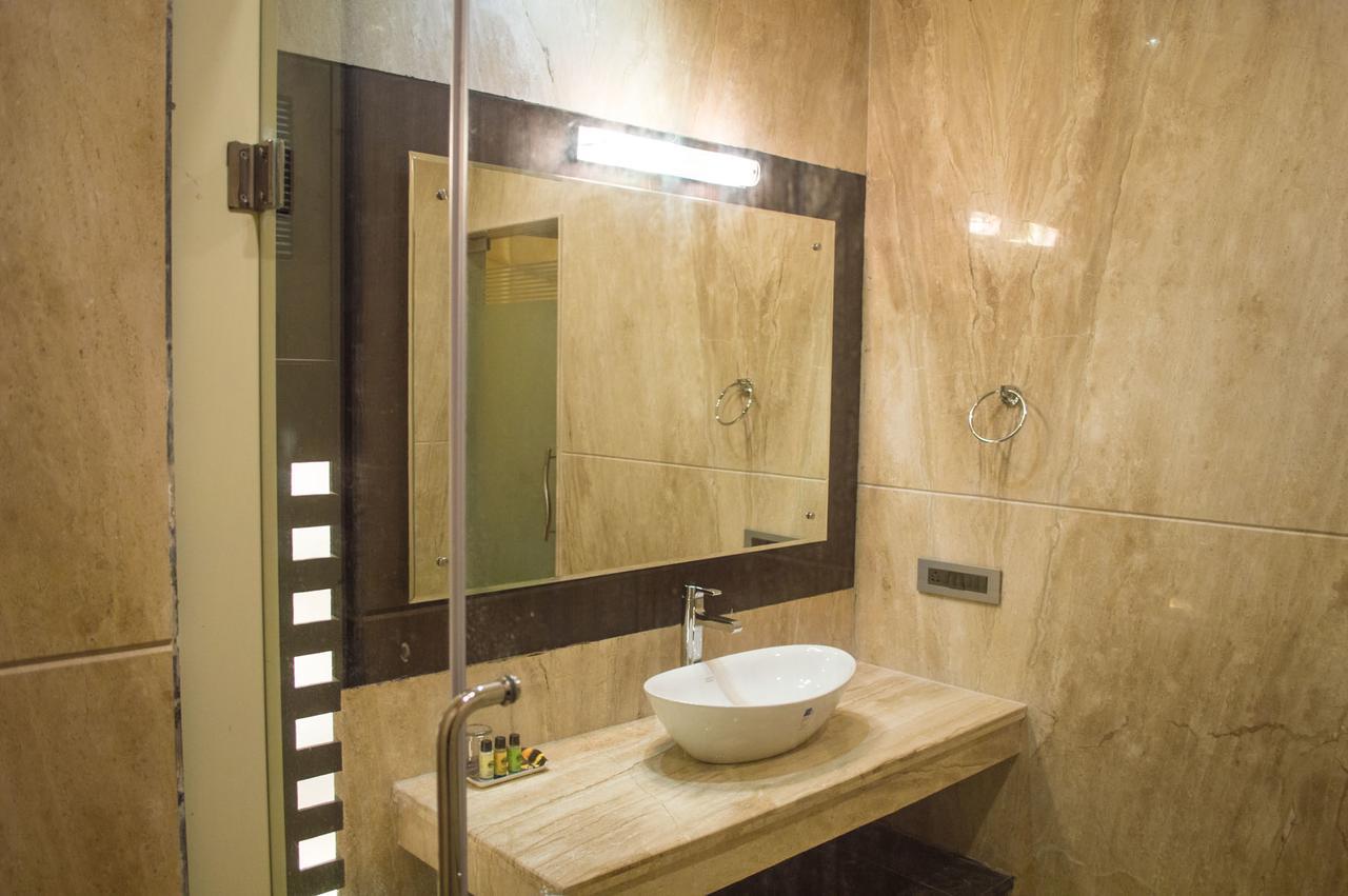رامناجار Corbett Wild Iris Spa And Resort المظهر الخارجي الصورة
